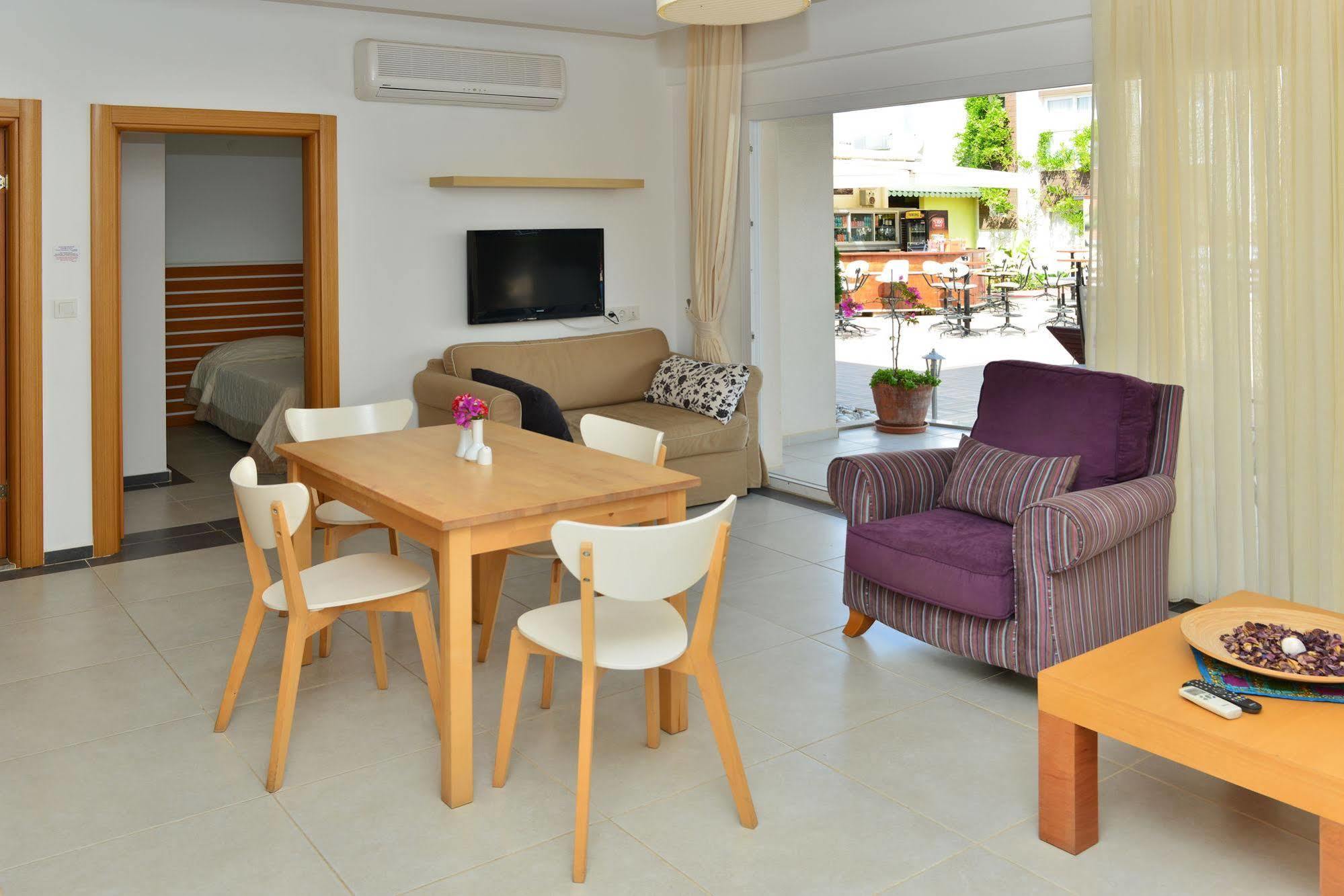 Odyssey Residence Apartments Fethiye Bagian luar foto
